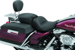 Yamaha V-Star 1100 Classic Two-Piece Motorcycle Seat - Mustang Motorcycle - Studs - Black - `00-`11